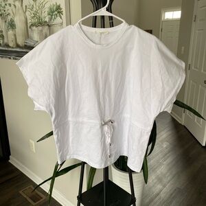 NWT Zara White Puff Sleeve T-Shirt with Contrast Stitching - Size M